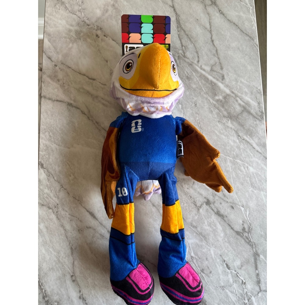 Bark FIFA World Cup Clutch the Eagle Dog Toy OS Blue NWT Crinkle Sound Plush